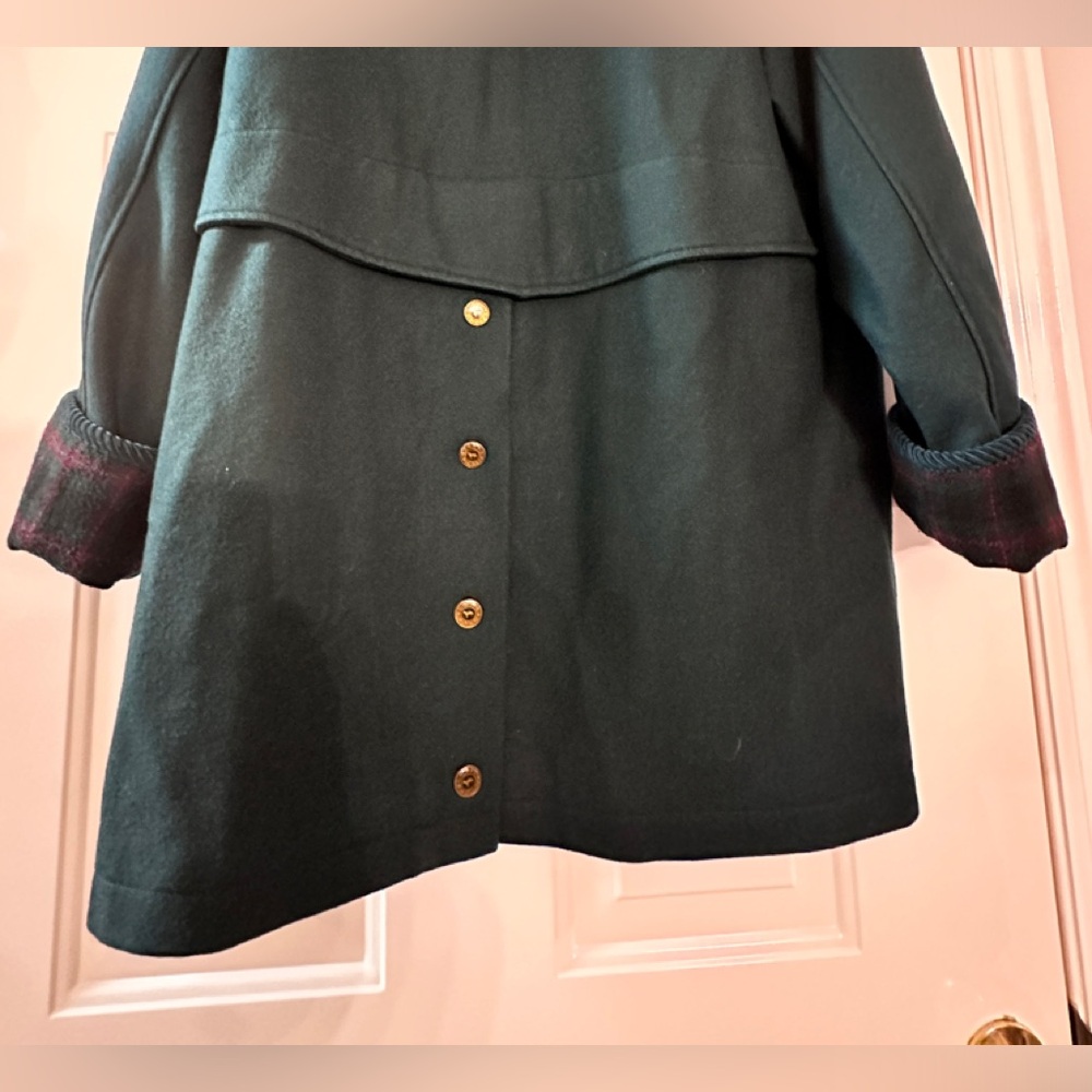 Herman Kay Women’s long Coat. Size 12. Wool-blend green w plaid hood - Picture 5 of 9
